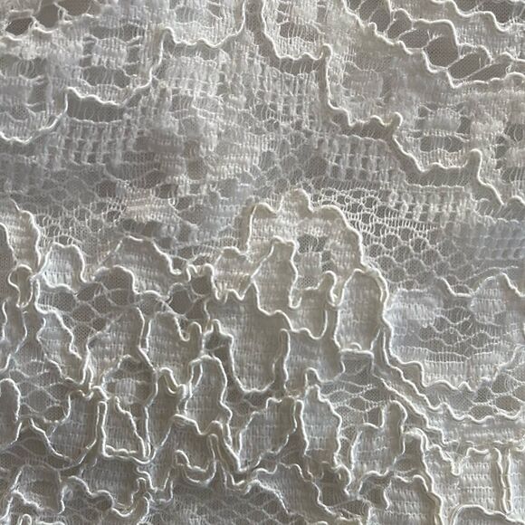 cupcakes & cashmere Cream/White Off-the-Shoulder Lace Top - Picture 15 of 16